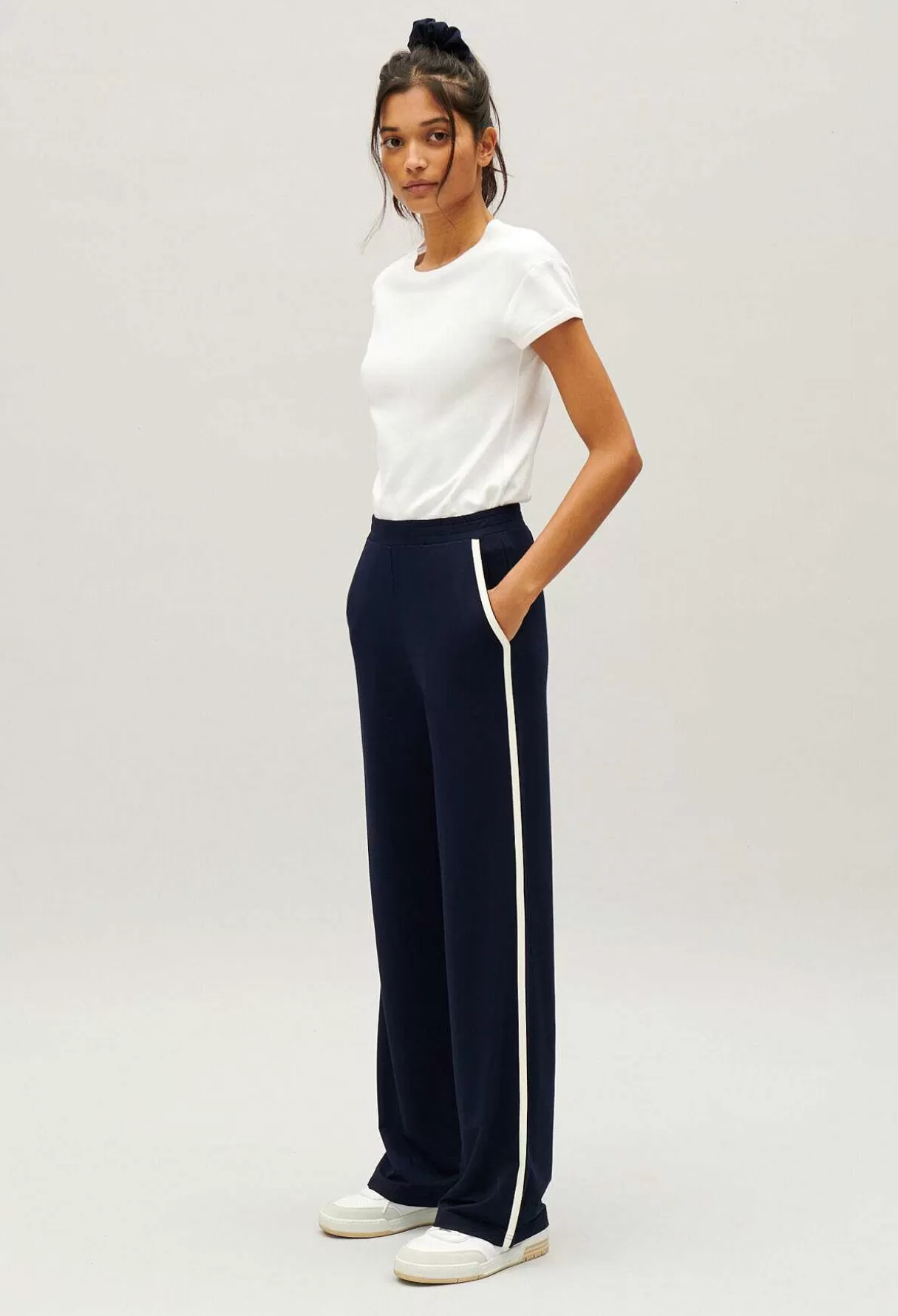 Claudie Pierlot Pantalon Sport Marine Fashion