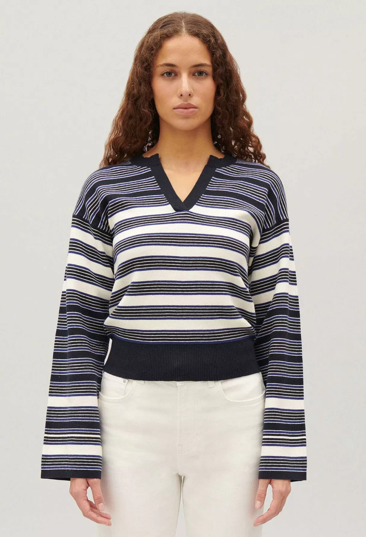 Claudie Pierlot Pull Col Tunisien Marine Ecru Outlet