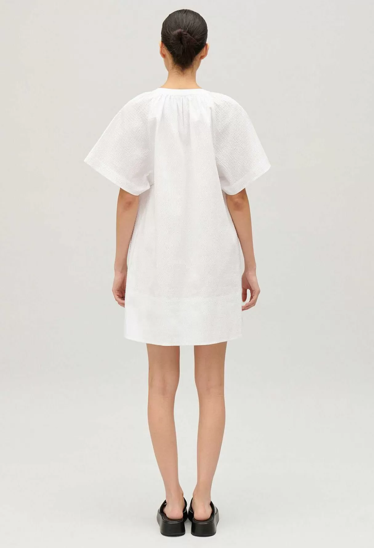 Claudie Pierlot Robe Courte Lacee Blanche Fashion