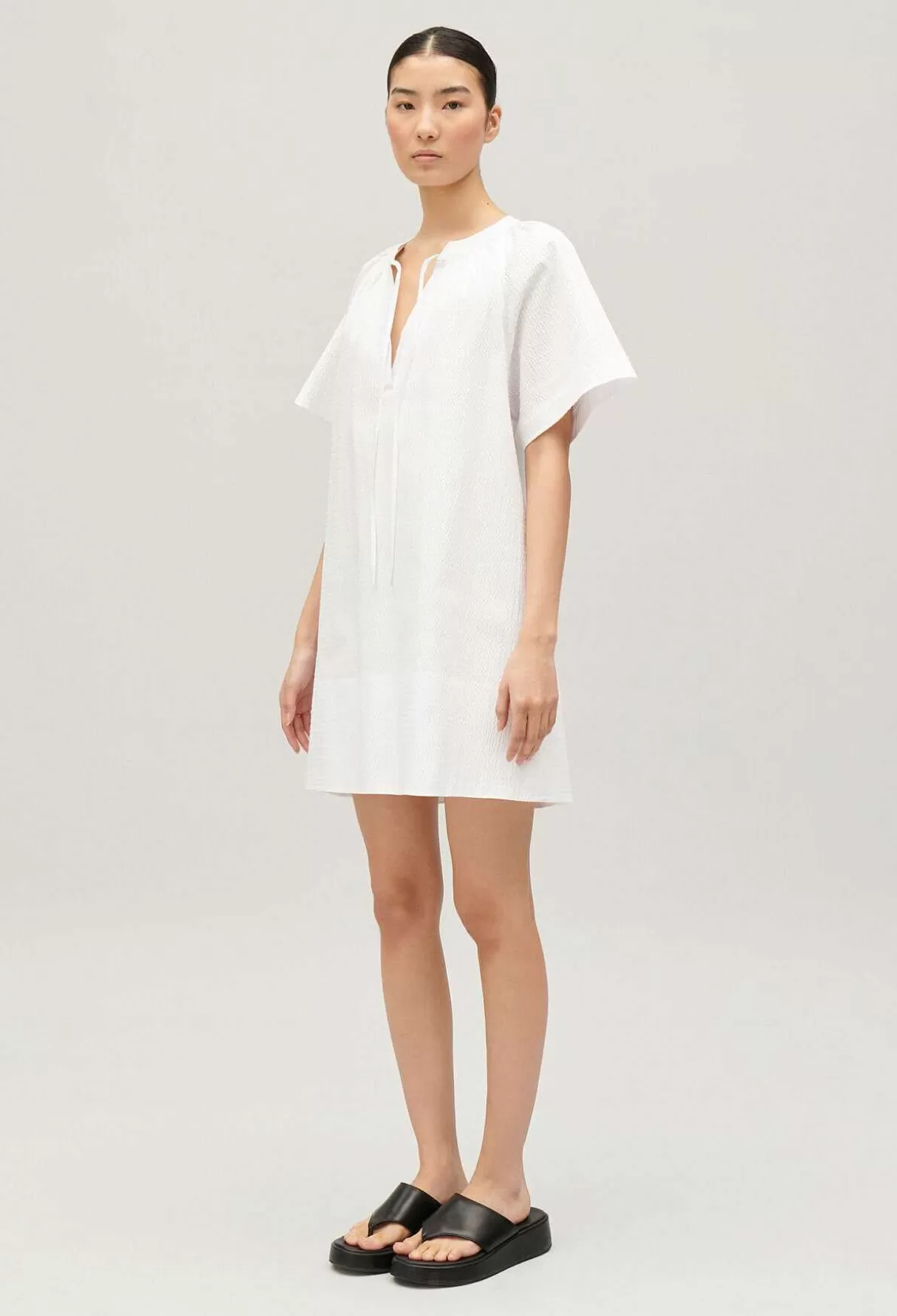 Claudie Pierlot Robe Courte Lacee Blanche Fashion