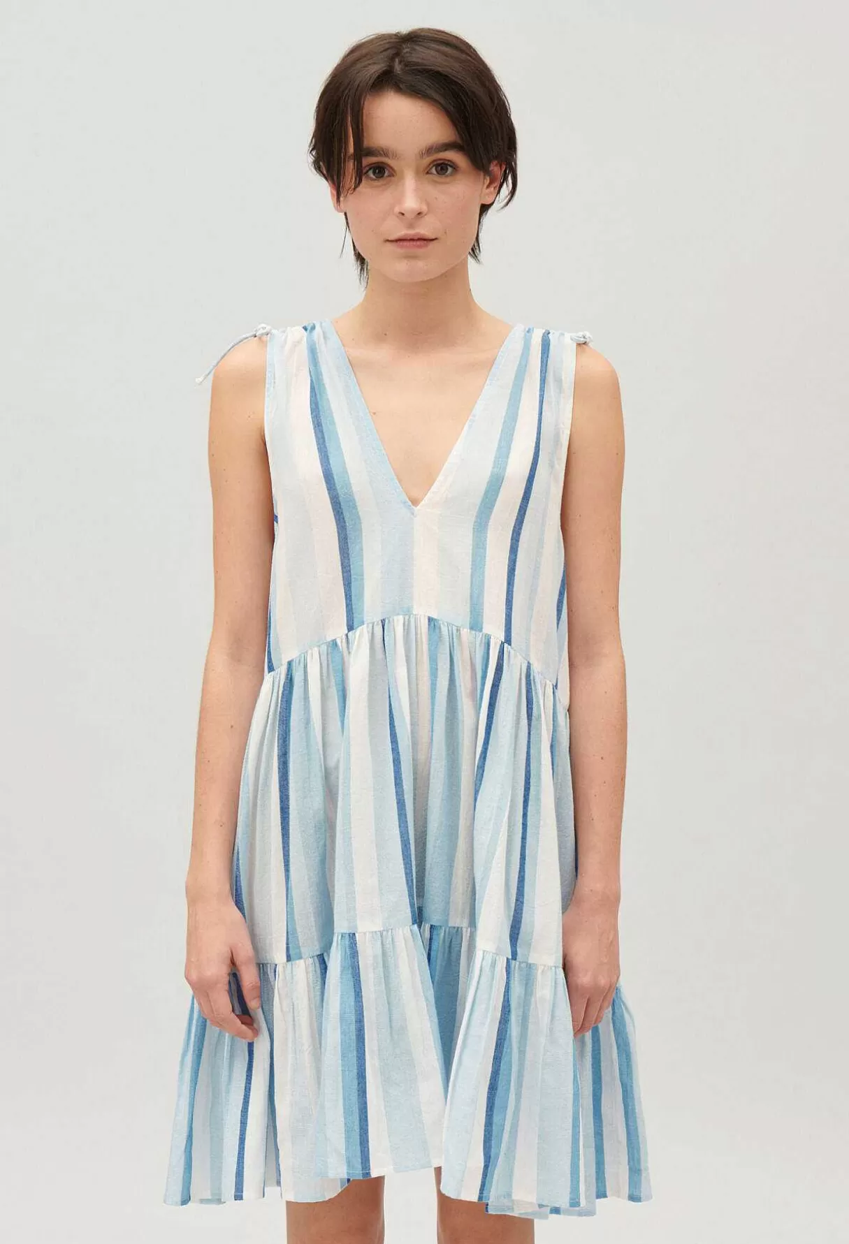 Claudie Pierlot Robe Courte Rayures Bleue Hot