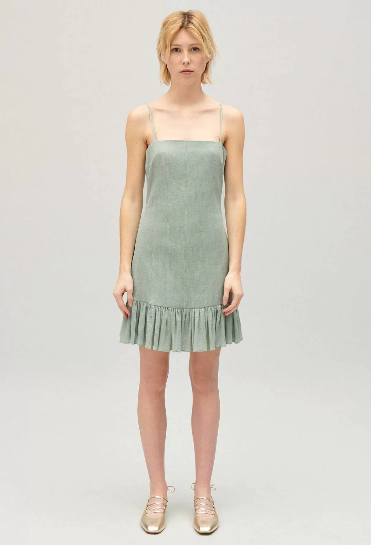 Claudie Pierlot Robe Courte Volantee Amande Sale