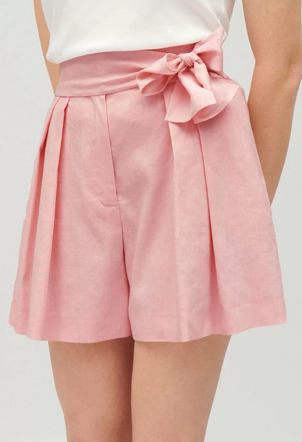 Claudie Pierlot Short Noue Dragee Fashion