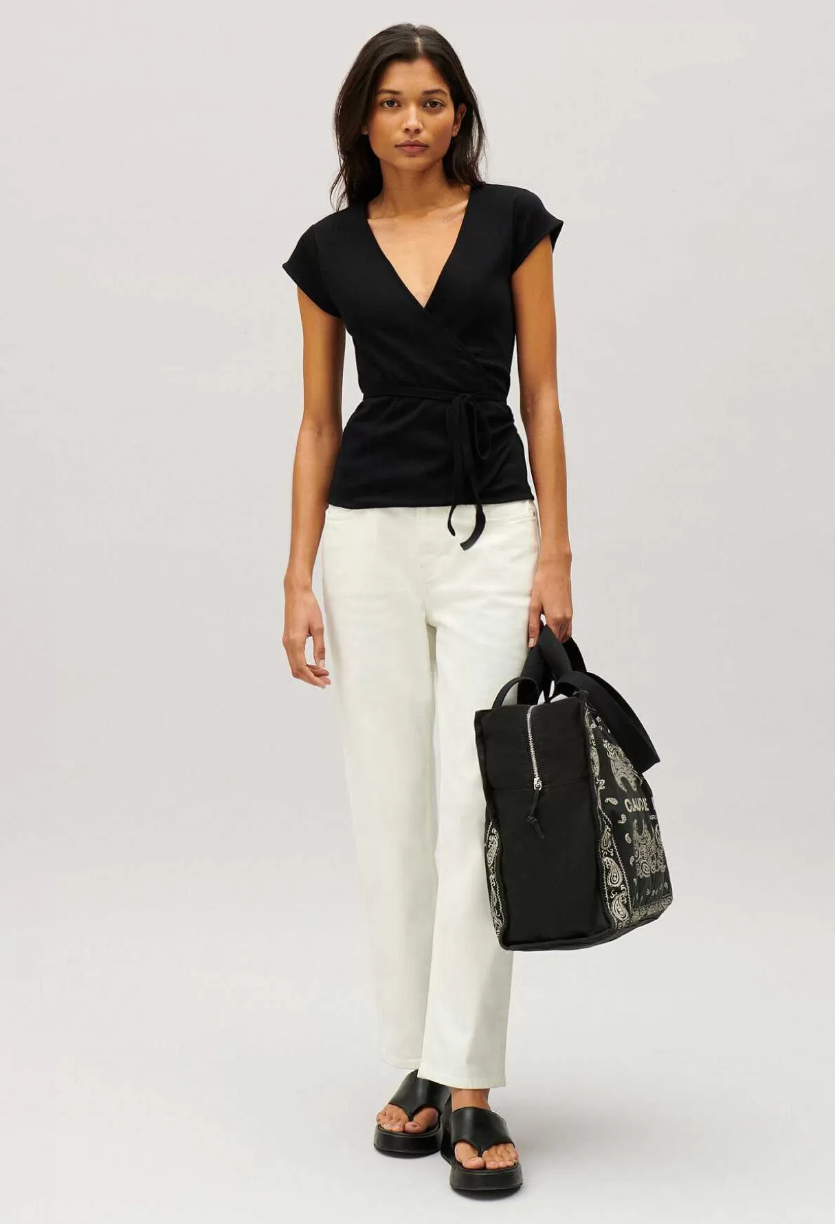 Claudie Pierlot Top Cache-Coeur Noir Clearance